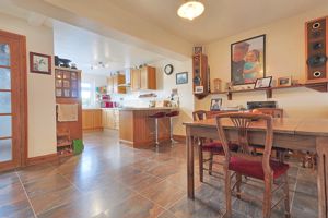 Photo 11- click for photo gallery